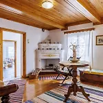 Yiannoula Città di Skopelos