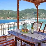 Yiannoula Città di Skopelos