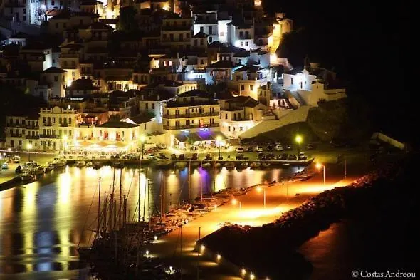 Yiannoula 스코펠로스 타운