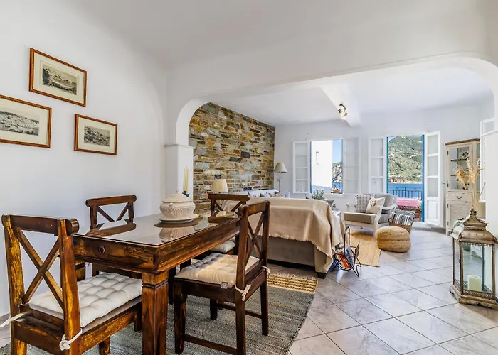 빌라 Yiannoula 스코펠로스 타운